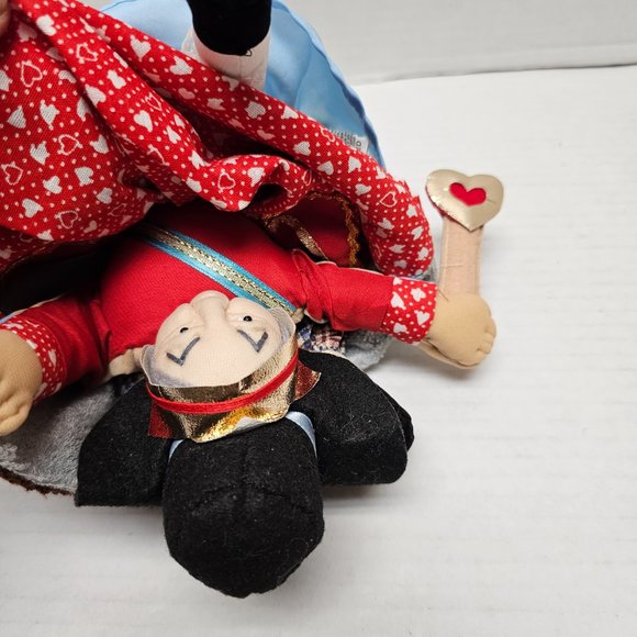 Plush Almas Designs Alice in Wonderland Topsy Turvy Flip Doll Queen of Hearts - Picture 9 of 9